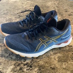 Asics mens gel nimbus 24 size 11